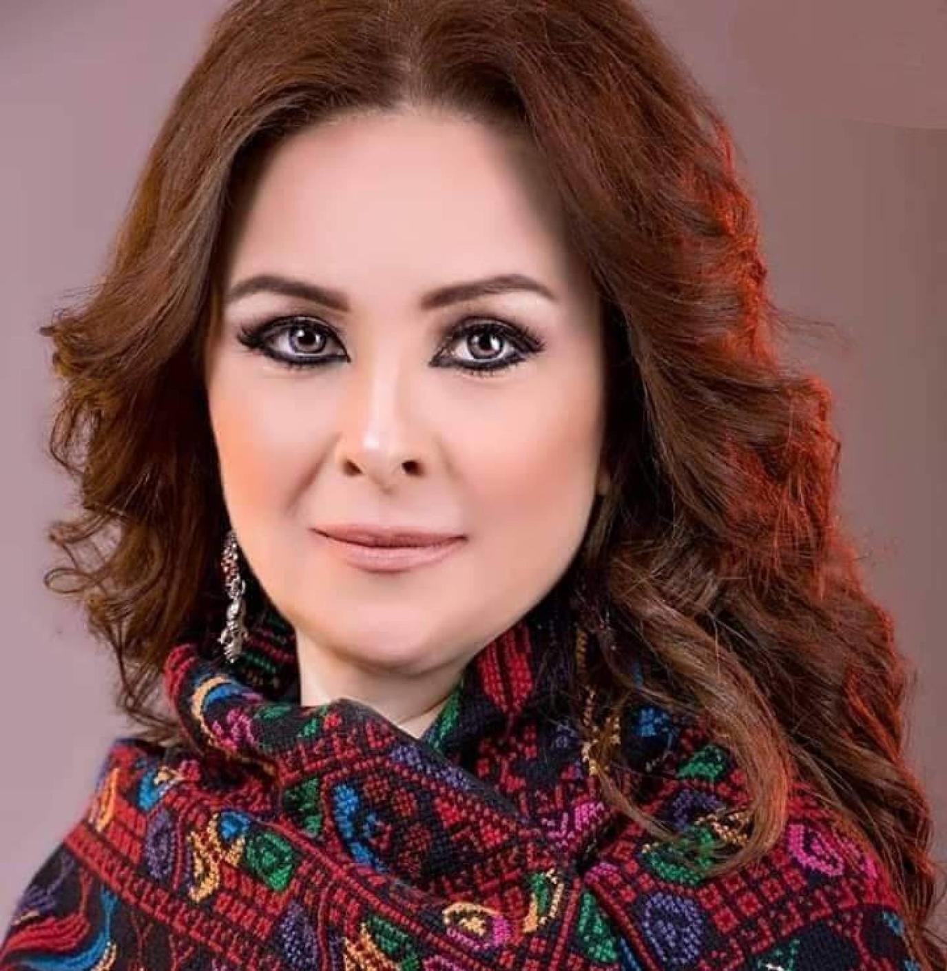 الفنانة حنان شوقي